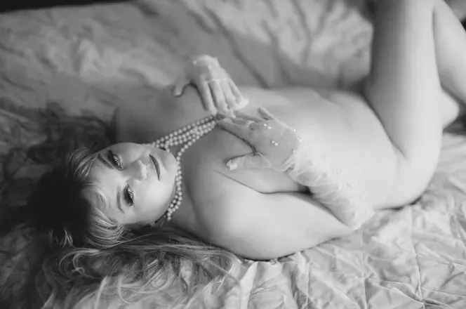 OnlyFans cuenta creazycurvygirl header 2