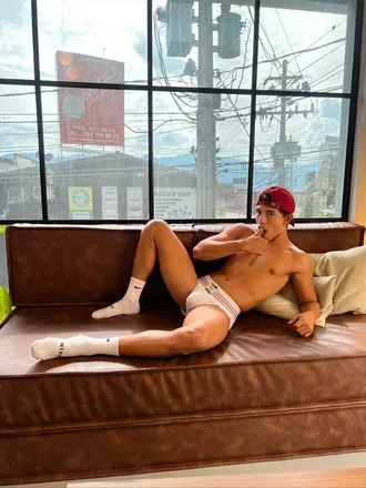 OnlyFans cuenta sebastianfarelo header 2