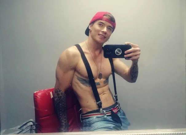 OnlyFans cuenta ryanblue087 header 2