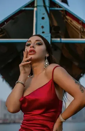 OnlyFans cuenta yuliya_ya header 2