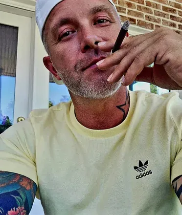 OnlyFans cuenta john.black32 avatar 1