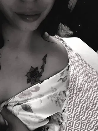 OnlyFans cuenta carolinalove_05 header 2