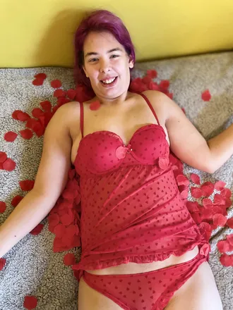 OnlyFans cuenta skye.rose97 header 2