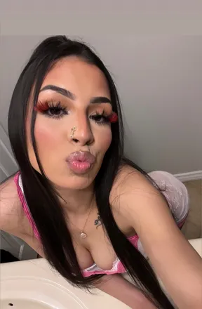 OnlyFans cuenta xoxniquee header 2