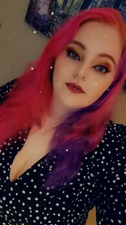 OnlyFans account  poison-of-the-iviee avatar 1