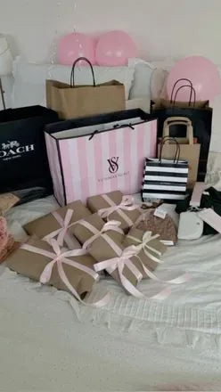 OnlyFans cuenta princesspenelope25 header 2