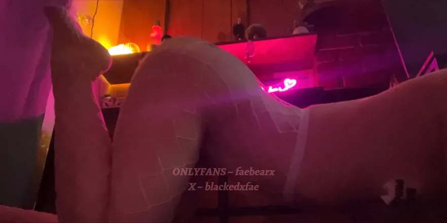 OnlyFans account  faexbear header 2