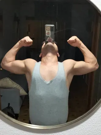 OnlyFans cuenta roger.lvke avatar 1