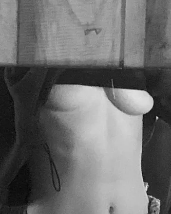 OnlyFans account  babygirlinthewoods header 2