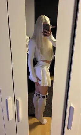 OnlyFans cuenta yourfemboylisa avatar 1