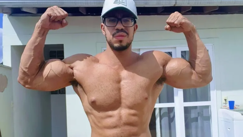 OnlyFans cuenta mikehotking header 2