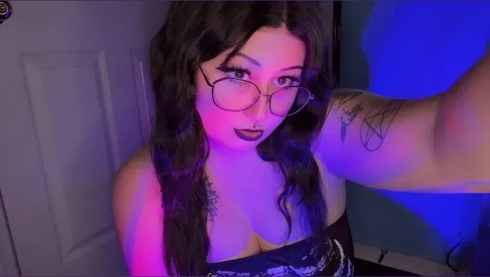 OnlyFans cuenta midnightmarceline avatar 1