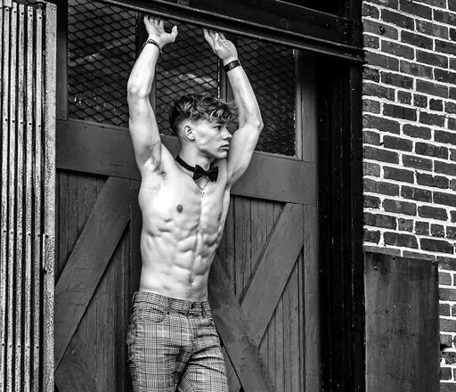 OnlyFans account  carsonnhess header 2