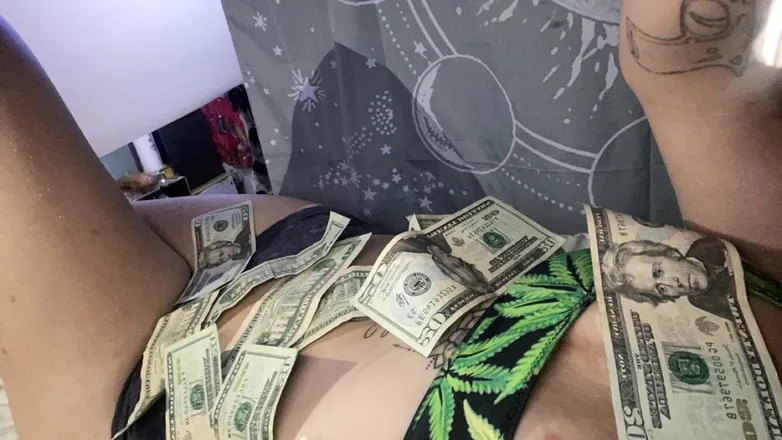 OnlyFans cuenta yungtattedblondebaby header 1
