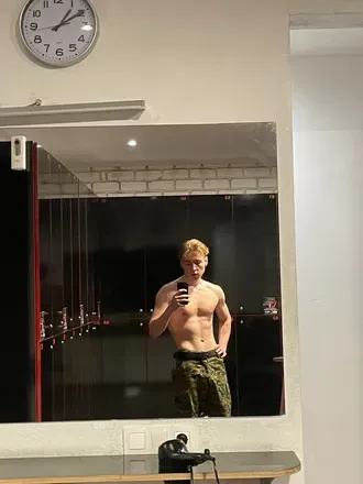 OnlyFans cuenta pinkmachinegun avatar 1