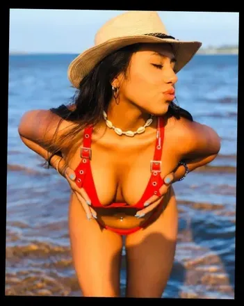 OnlyFans cuenta arirayne avatar 1