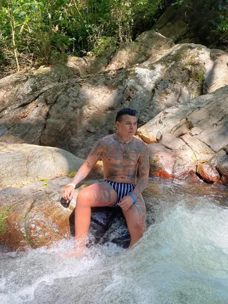 OnlyFans cuenta maurogut1398 header 2