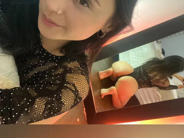 OnlyFans cuenta callmealison header 2