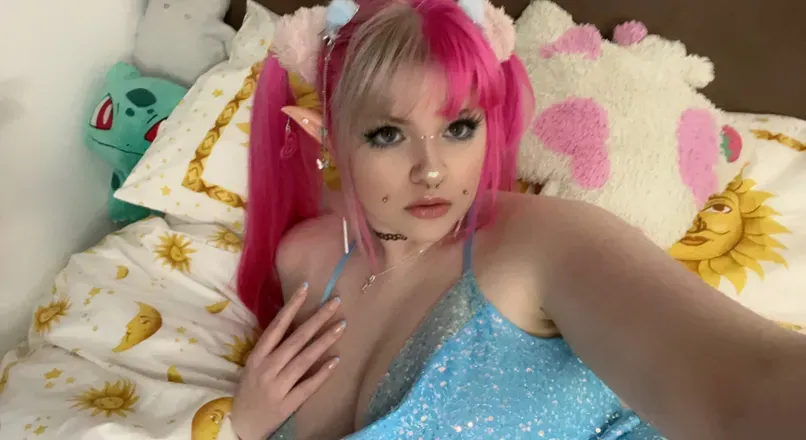 OnlyFans cuenta elfholes header 2