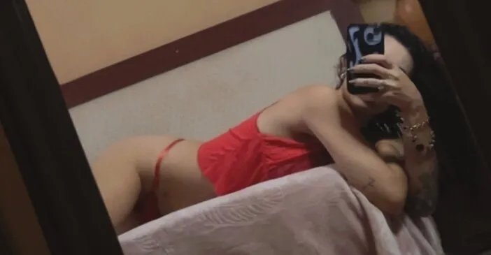 OnlyFans cuenta leila.naiara header 2