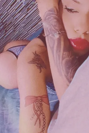 OnlyFans cuenta cynthilovee header 2