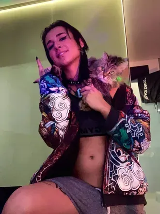 OnlyFans account  gray3jean avatar 1