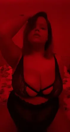 OnlyFans cuenta bombsh3ll09 header 2