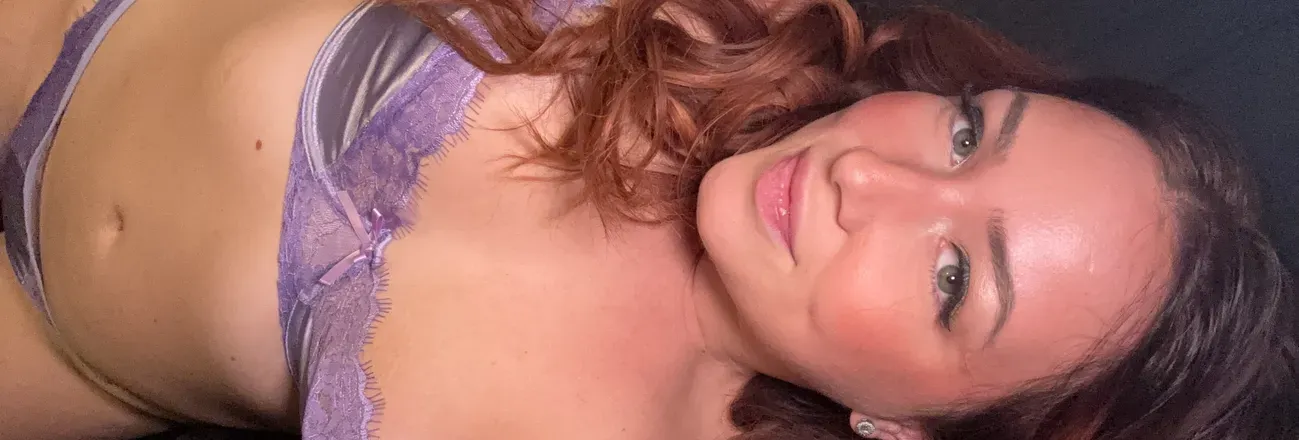OnlyFans cuenta aylaanne header 2