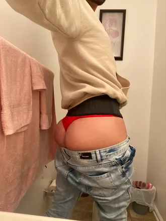 OnlyFans cuenta sampedro header 2