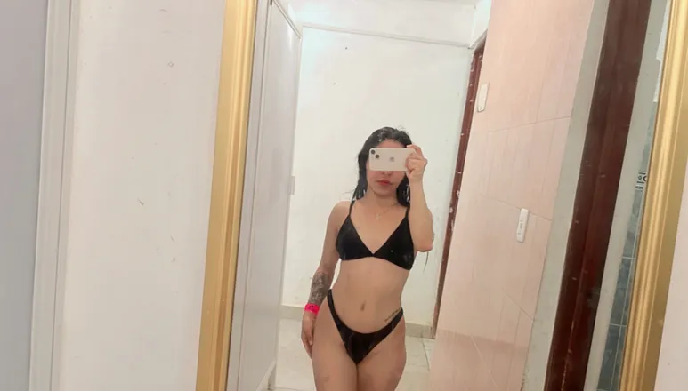 OnlyFans cuenta tay.paw header 2