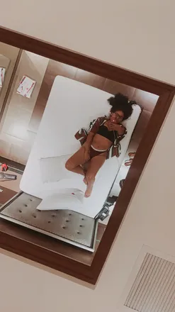 OnlyFans cuenta chantalcrual header 2