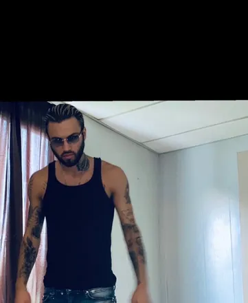 OnlyFans cuenta italianfyp header 2