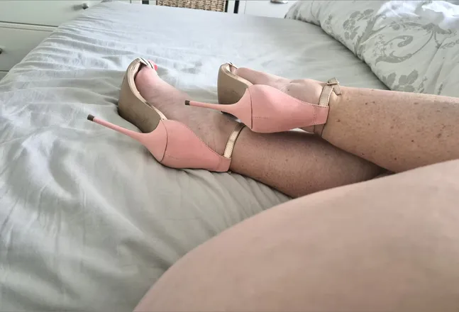 OnlyFans cuenta misv.englishminx header 2