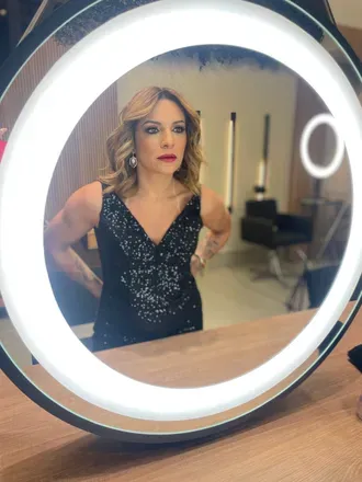 OnlyFans cuenta larinhadama avatar 1