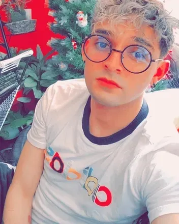 OnlyFans cuenta artursempai1 avatar 1
