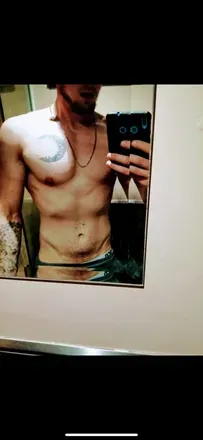 OnlyFans account  lukeevans9595 avatar 1