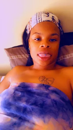 OnlyFans cuenta prettypinkcece23 header 2