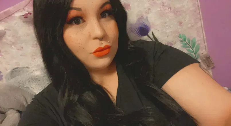 OnlyFans cuenta shemakestheflowersbeaut avatar 1