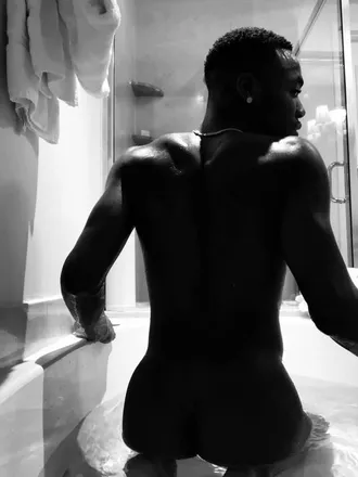 OnlyFans cuenta kyvabi header 2