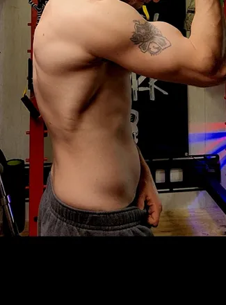 OnlyFans cuenta beardedguy_86 header 2