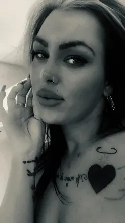 OnlyFans cuenta u262533001 avatar 1