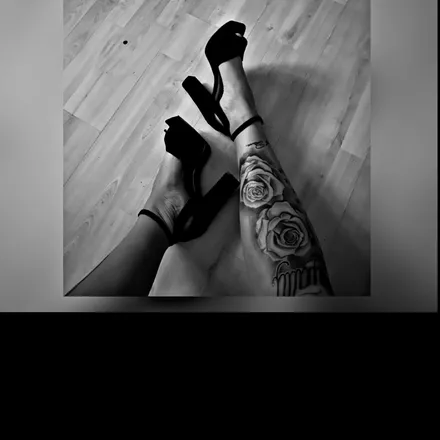 OnlyFans cuenta tattogirl_27 header 2