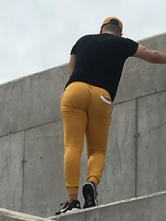 OnlyFans account  deisecret header 2