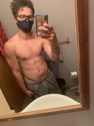 OnlyFans cuenta youngdaddyyyyyy avatar 1