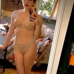 OnlyFans cuenta miss_vee5747 avatar 1