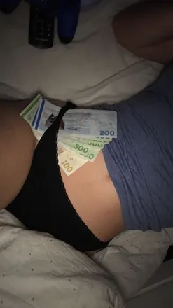 OnlyFans cuenta thiccy_thicc header 2