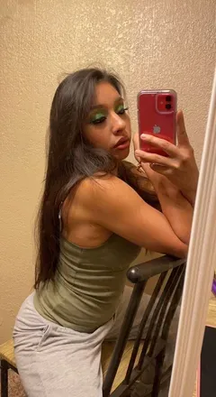 OnlyFans cuenta sweetgirlgina avatar 1