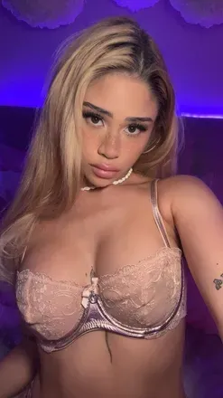 OnlyFans cuenta cutelilyscott avatar 1