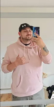 OnlyFans account  derd93 avatar 1