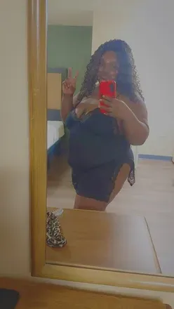 OnlyFans cuenta loveme2135 avatar 1
